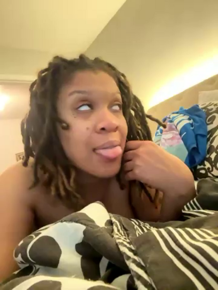 SexyHoneyRedd
