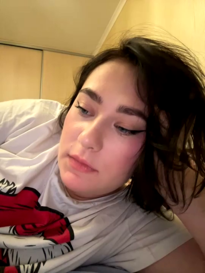 LADY_FISTING
