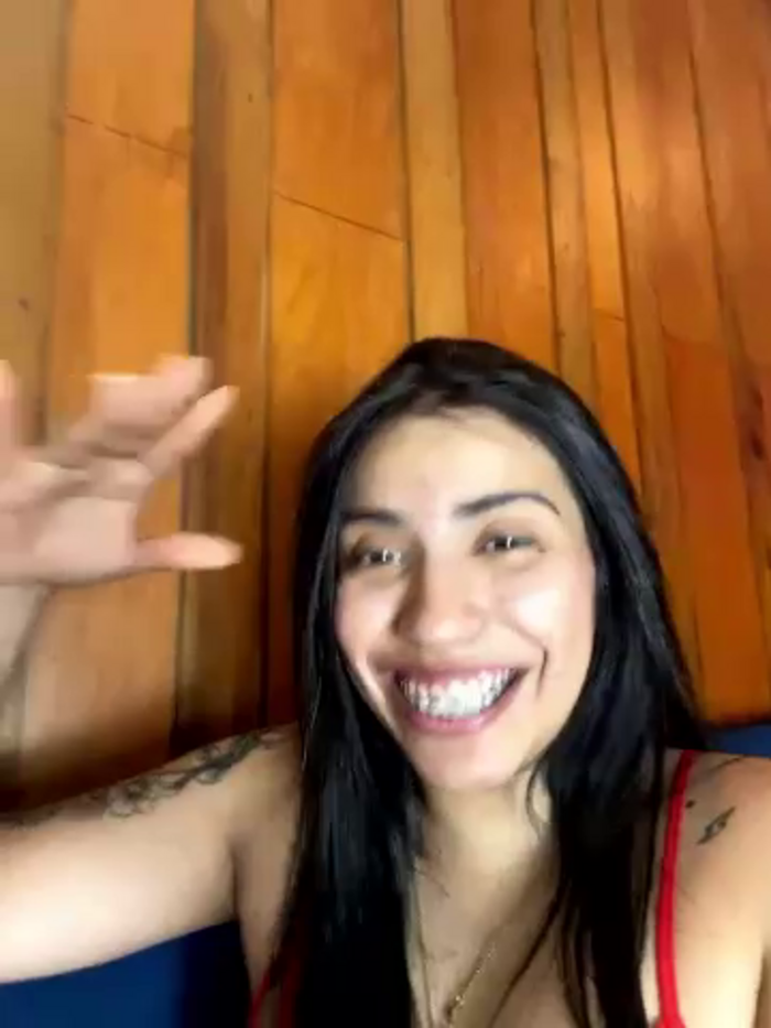 SaritaHot_69