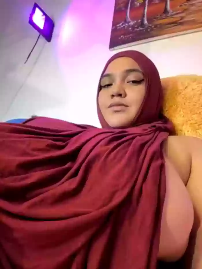 2024/08/11/stripchat-sweetmuslim01-06-20-59