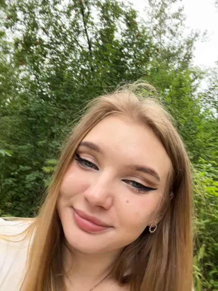 AmmyHot
