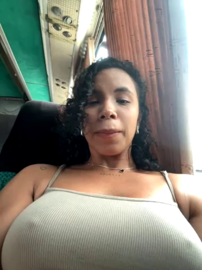 Brunettexio