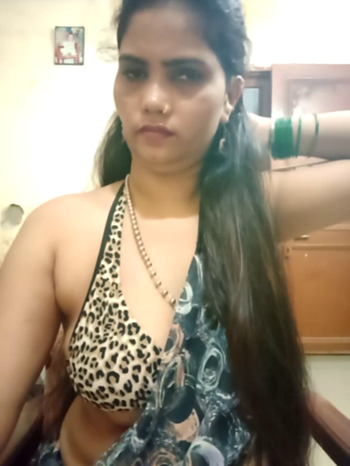 Hotty_sonia36