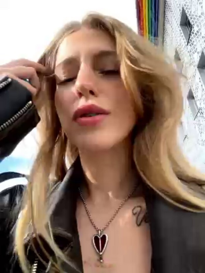 Kira_Miu