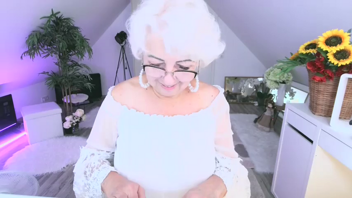 LovelyHelena