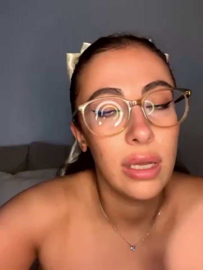 Mina_Khalifa