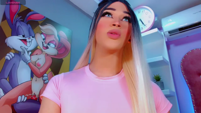 Valeria-Smith