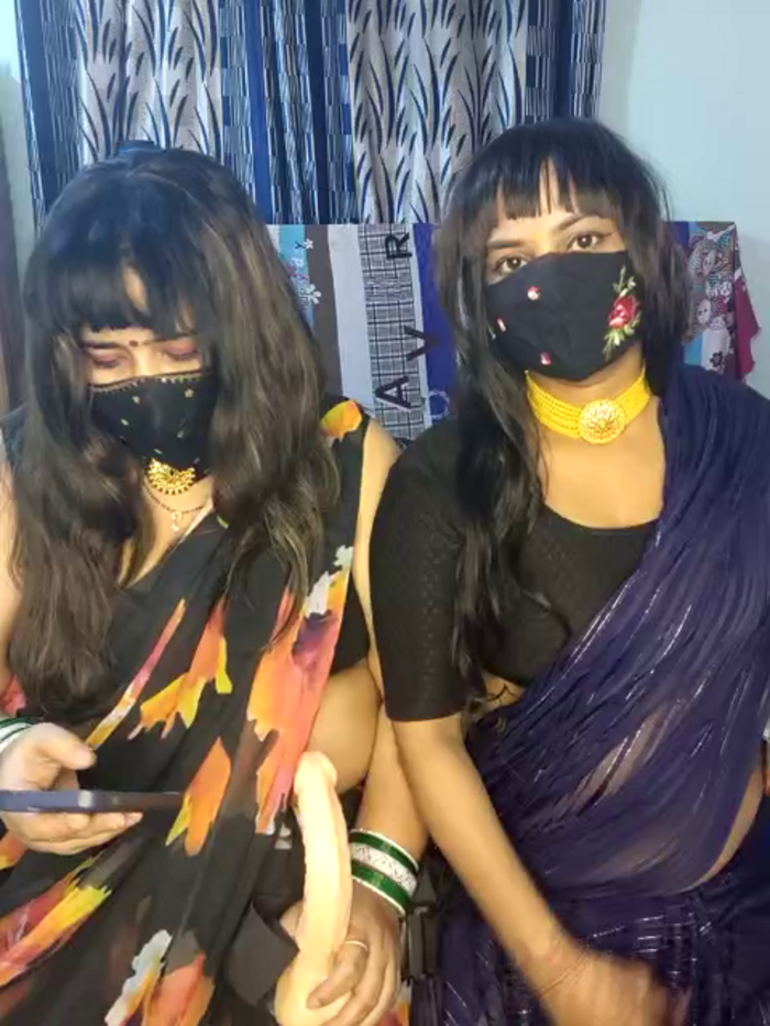Indian_hotmilfs