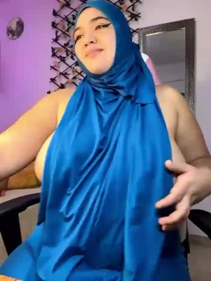 2024/08/12/stripchat-sweetmuslim01-02-47-55