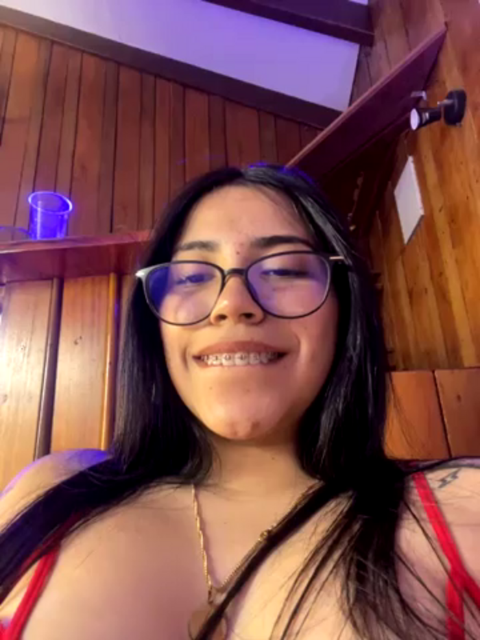 SaritaHot_69