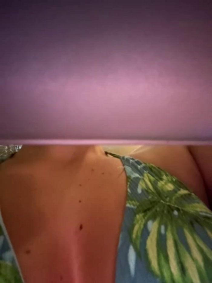 Young_hot_mom