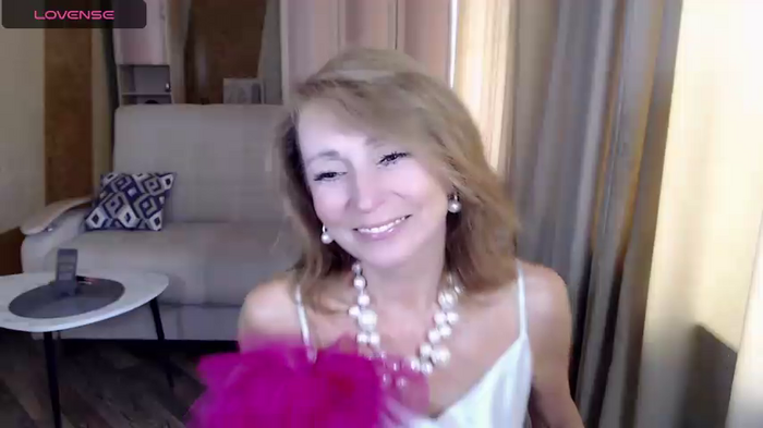 HornyMilf_777