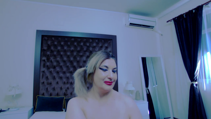 KiraLeila