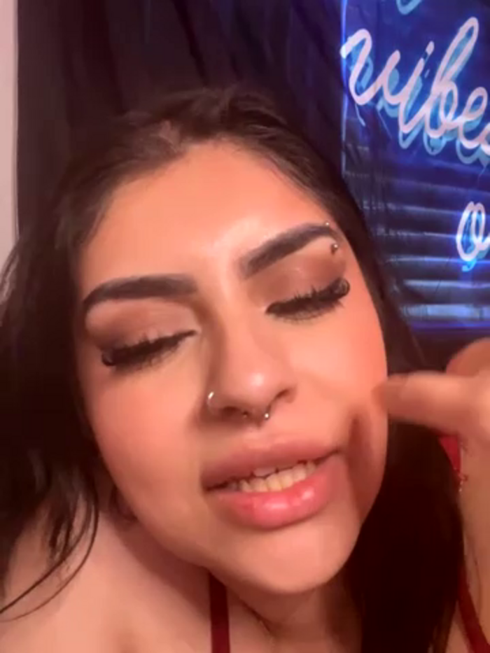 ThickerThanYoBitch