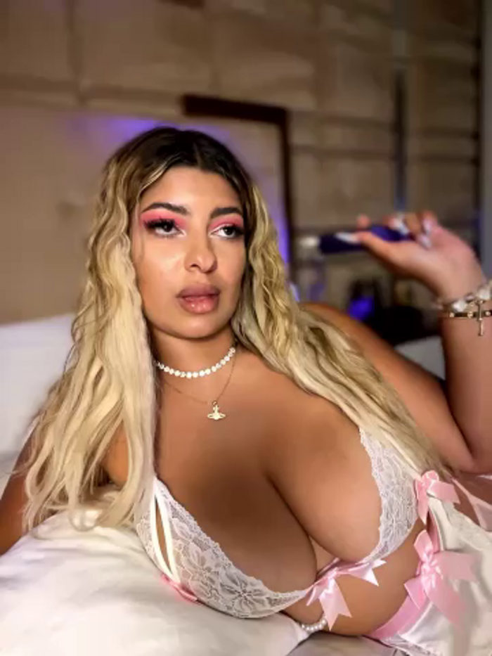 YaraMoon_