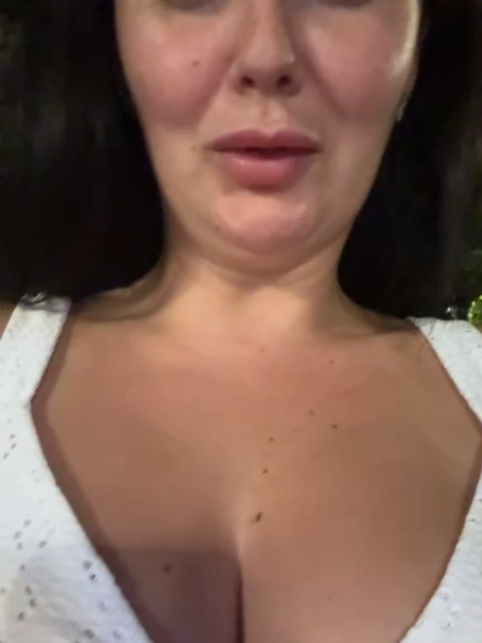 Young_hot_mom