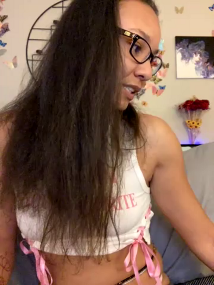 _Neeka_