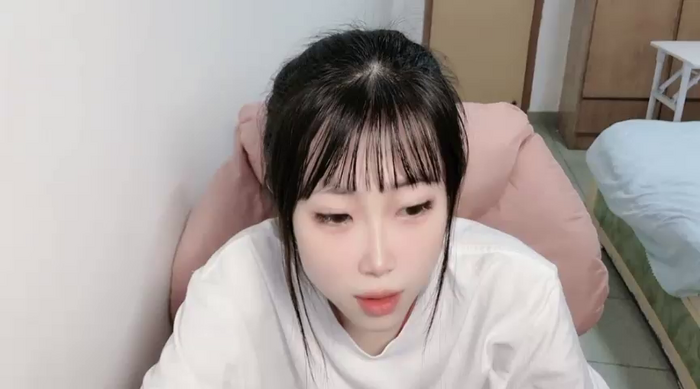 v-vivian