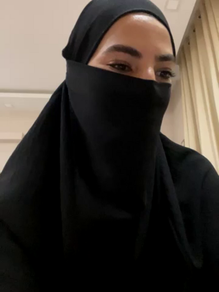 Hijabi_HotGirls