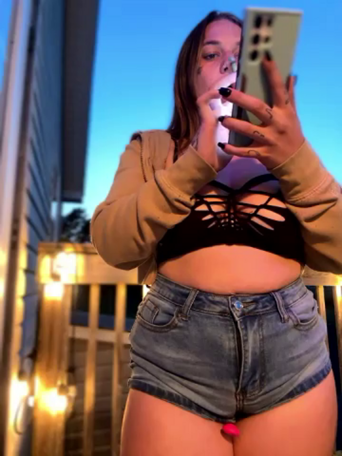 chloetease