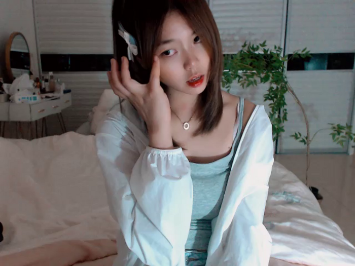 -Lucky_Girl