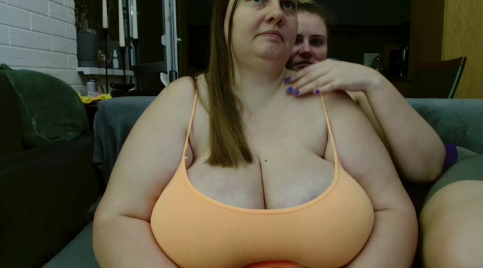 4NaturalBigTits