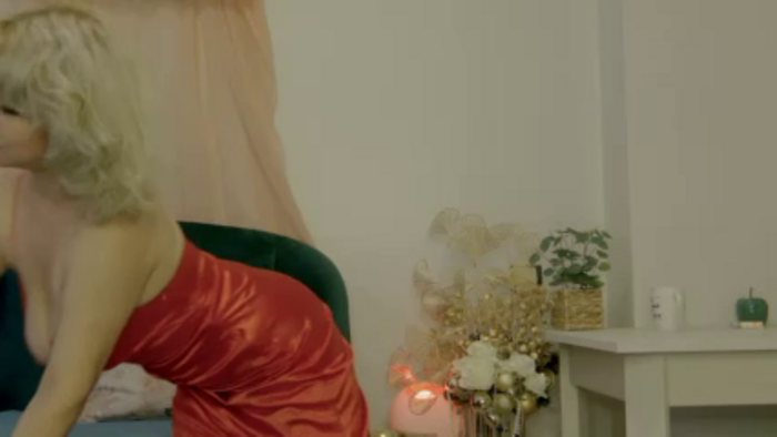 ClassyTinaa