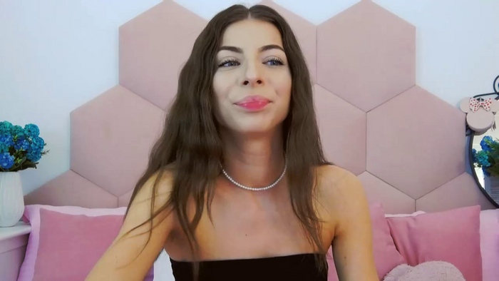 MiaEthan
