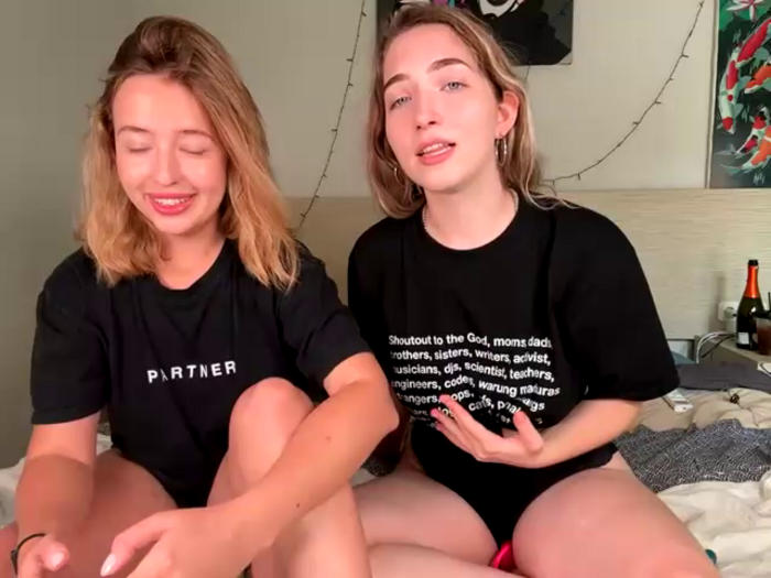 Nura_n_Sarah
