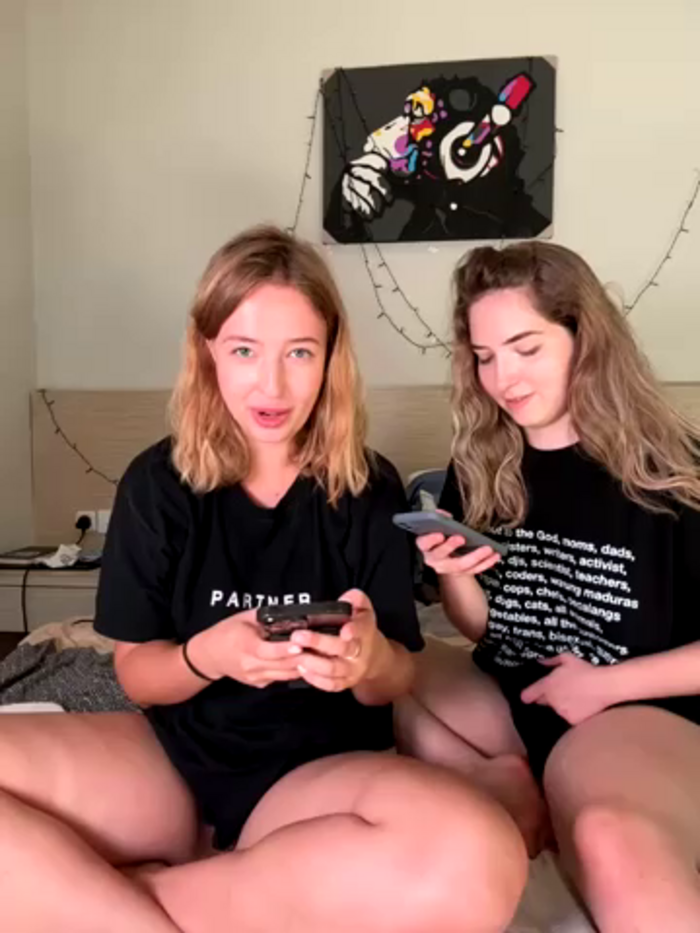 Nura_n_Sarah
