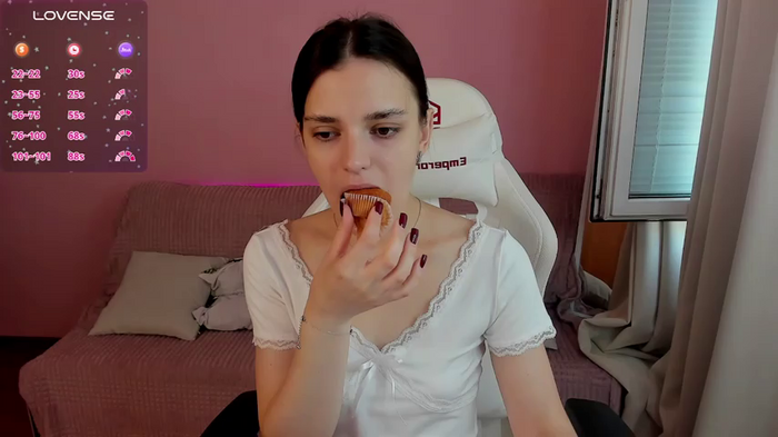 SuzyJamess