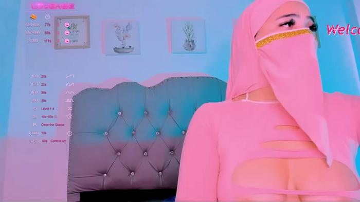 Tahiraa_