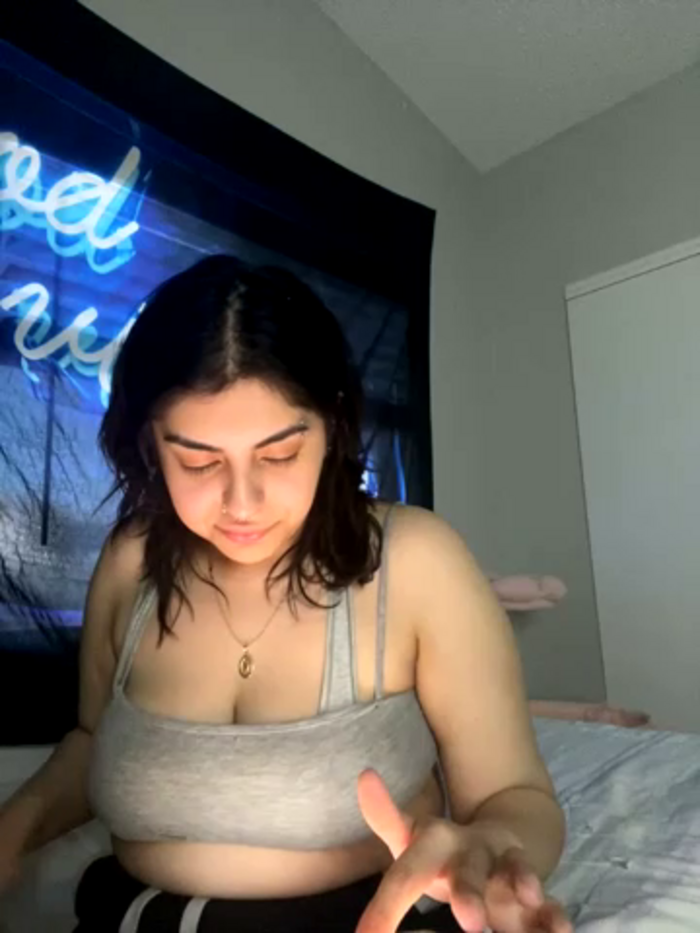 ThickerThanYoBitch