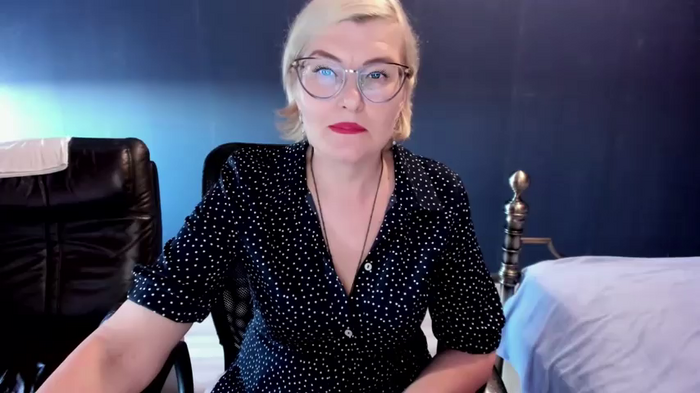 sabrinamacmarren