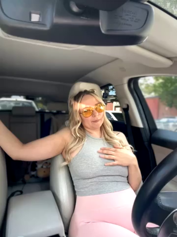 Bondgirl_013