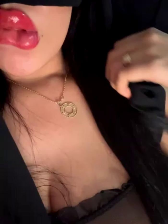 Noha-Sexy