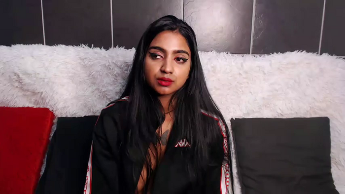 Delilah_Blazee
