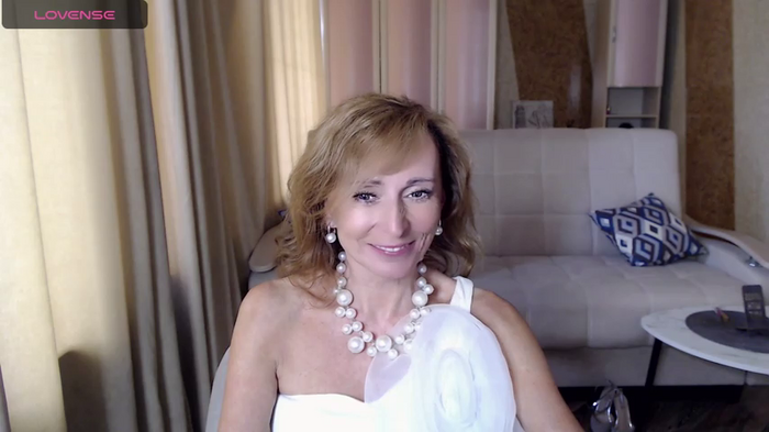 HornyMilf_777