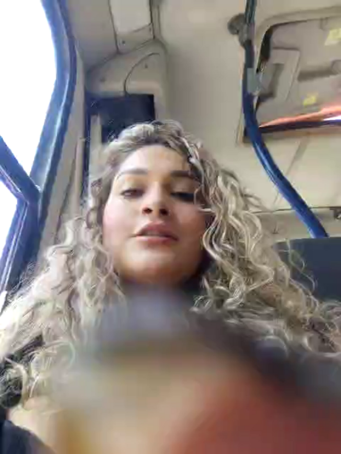 Sara_smiiith211