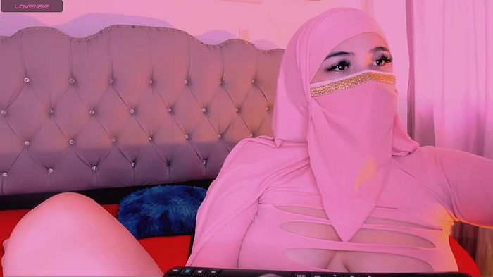 Tahiraa_
