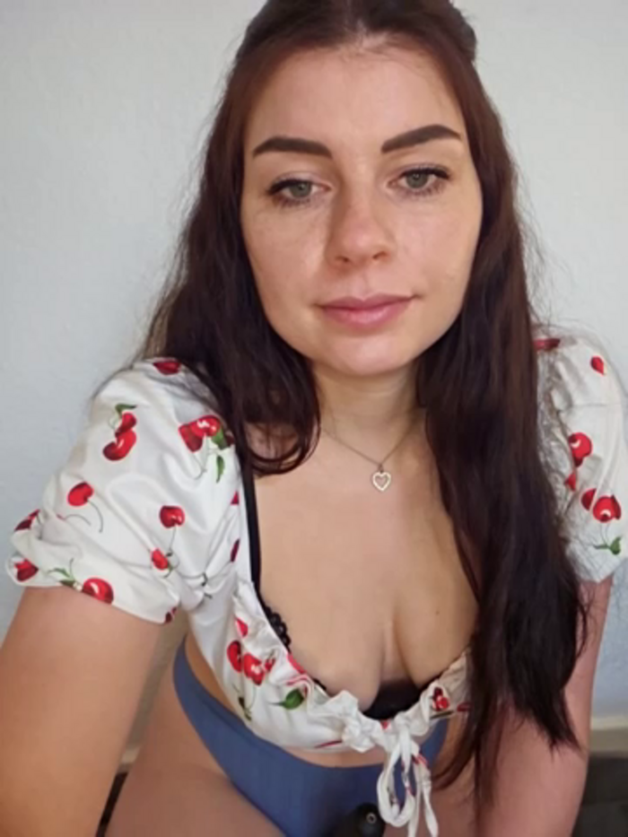 EllyNora