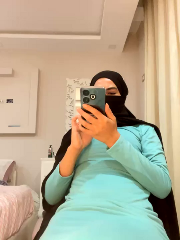 Hijabi_HotGirls