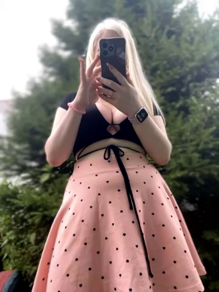 LaraHollywood