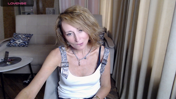 HornyMilf_777