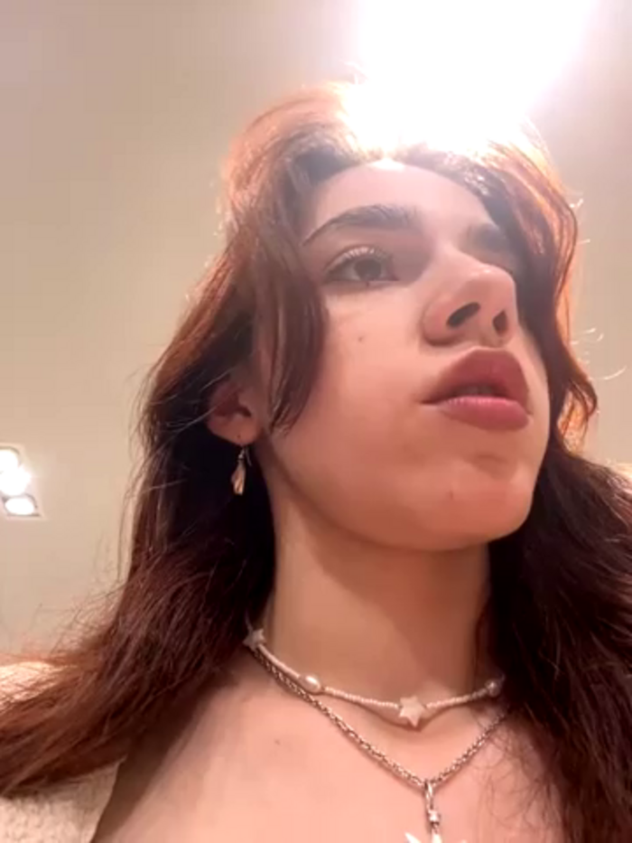 Lily__Belle