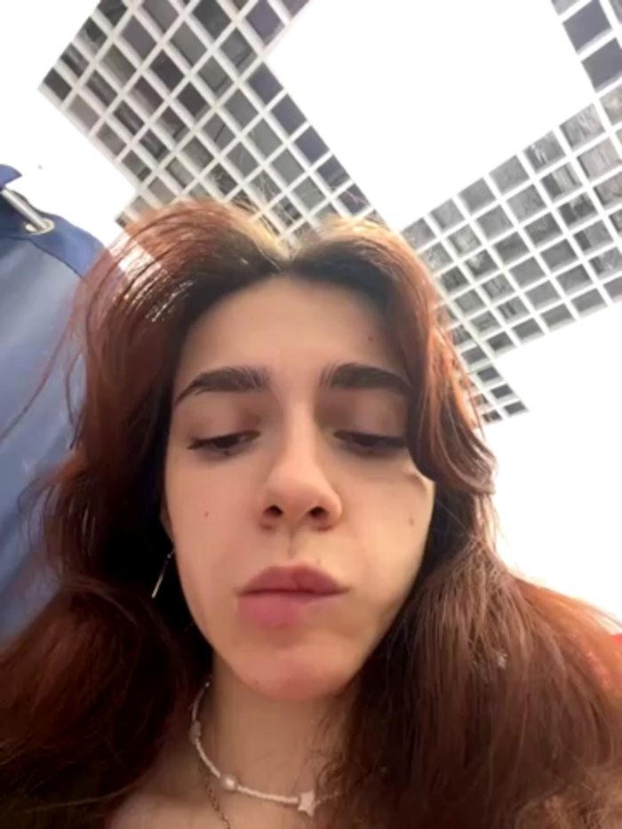Lily__Belle