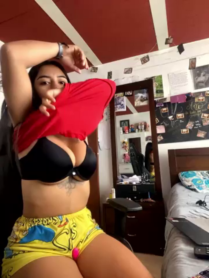 PamelaFtMia
