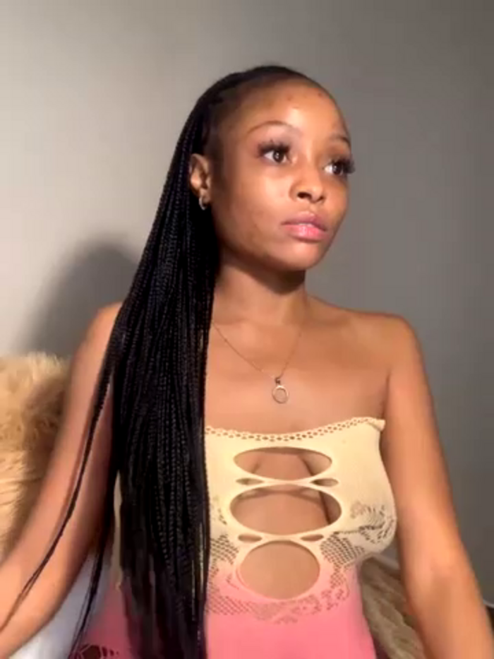 SexyDee025