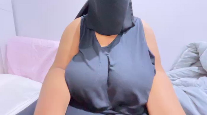 Submissive_Arab