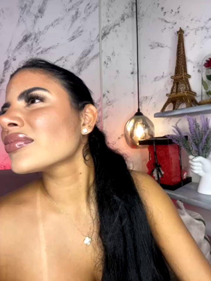 miaa_khalifaa